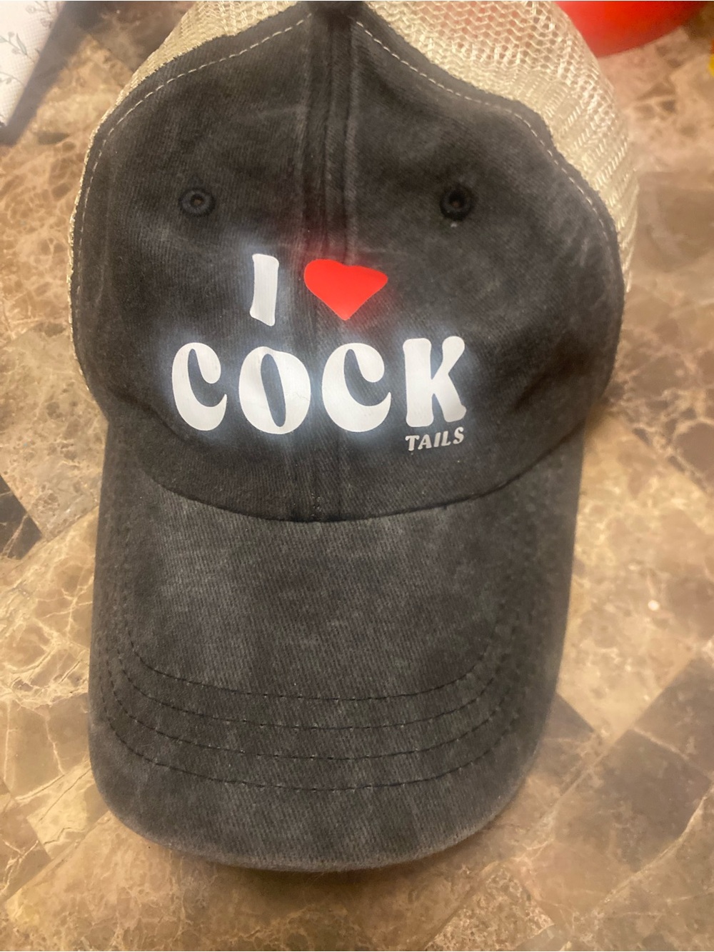 Black 'I ♥ COCKTails' Mesh-Back Baseball Cap NWOT